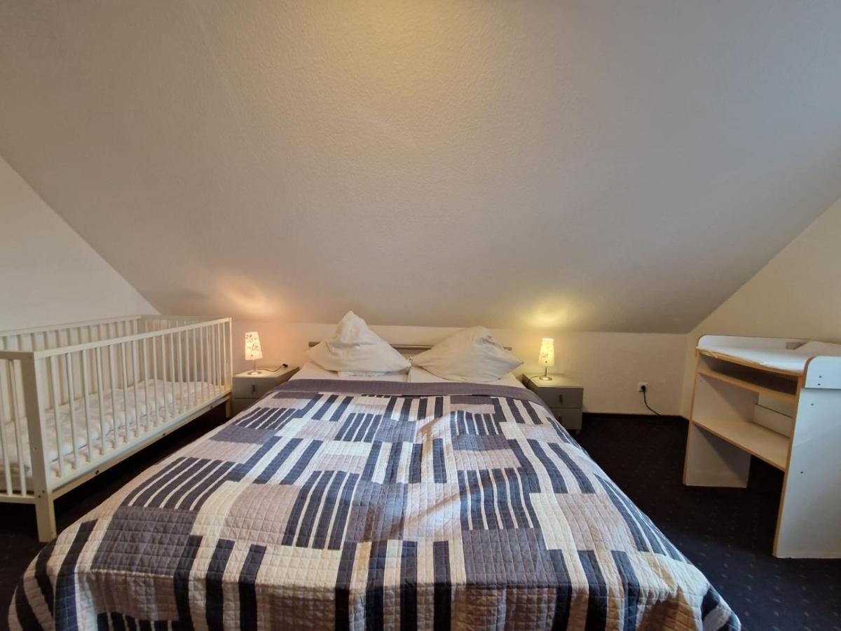 Ferienhaus Steuerbord Im Bootshaus Neßmersiel Eksteriør billede