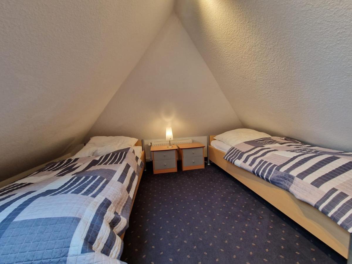 Ferienhaus Steuerbord Im Bootshaus Neßmersiel Eksteriør billede